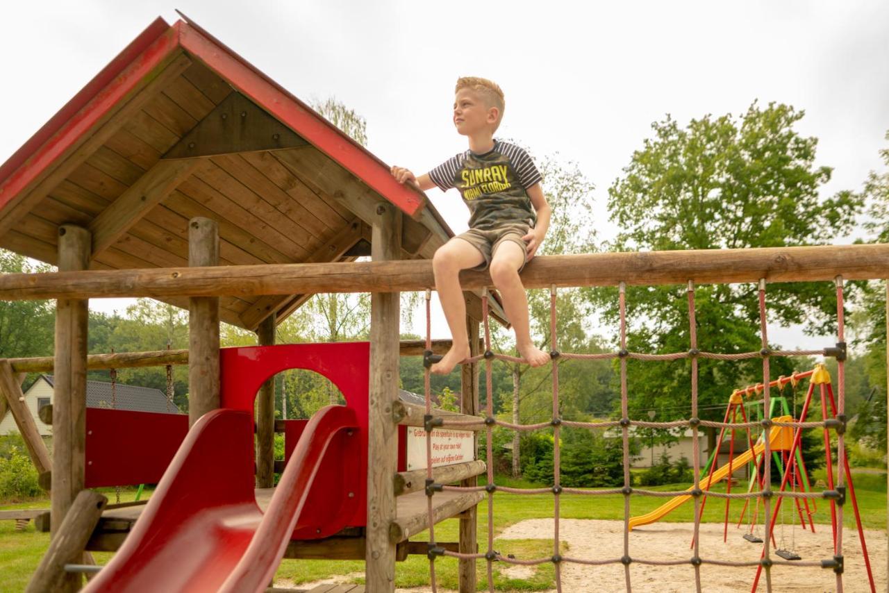 Vakantiepark Bosmeer Friesland Noordwolde  Extérieur photo