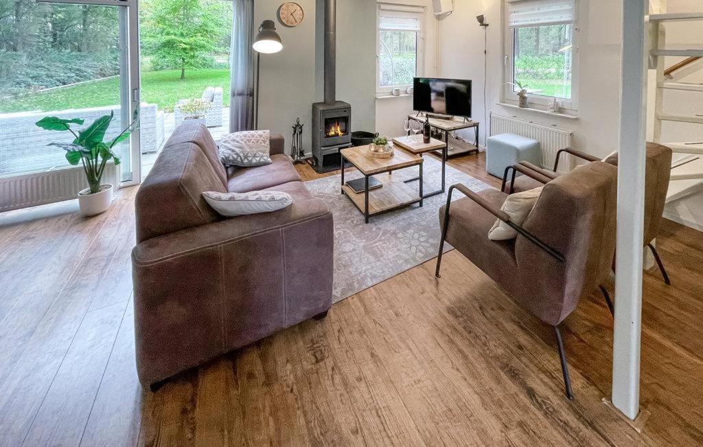 Vakantiepark Bosmeer Friesland Noordwolde  Extérieur photo