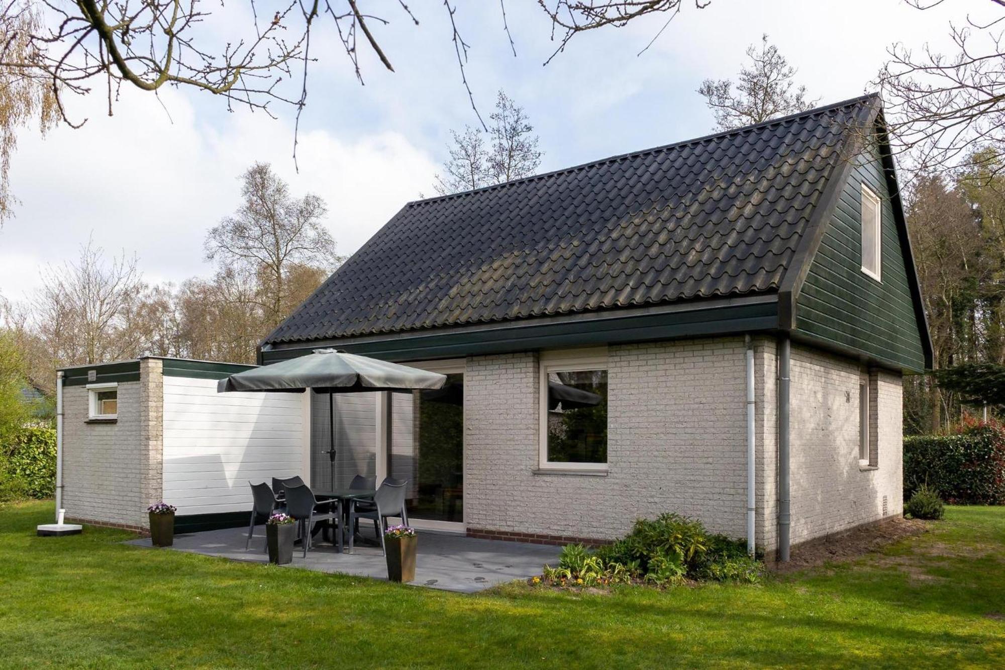 Vakantiepark Bosmeer Friesland Noordwolde  Extérieur photo